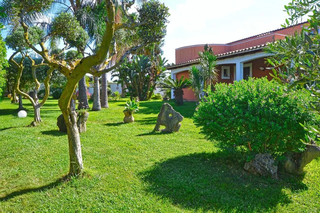 Musa Sea Lodge トラッペート ヴィラ